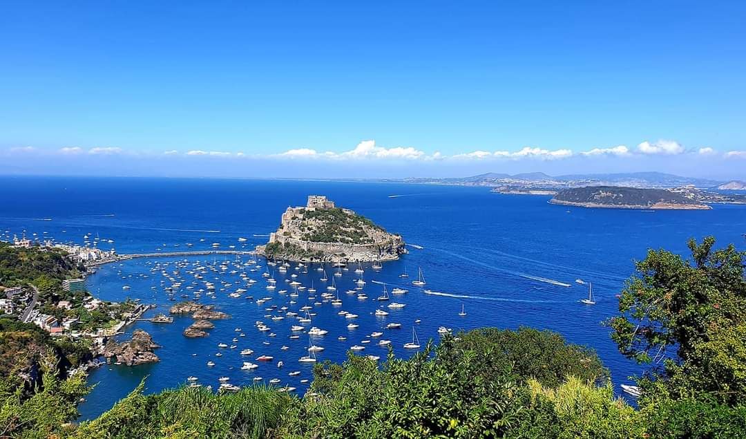 Il Castello Aragonese